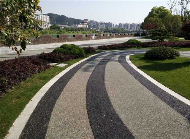 膠筑彩石 膠筑彩石