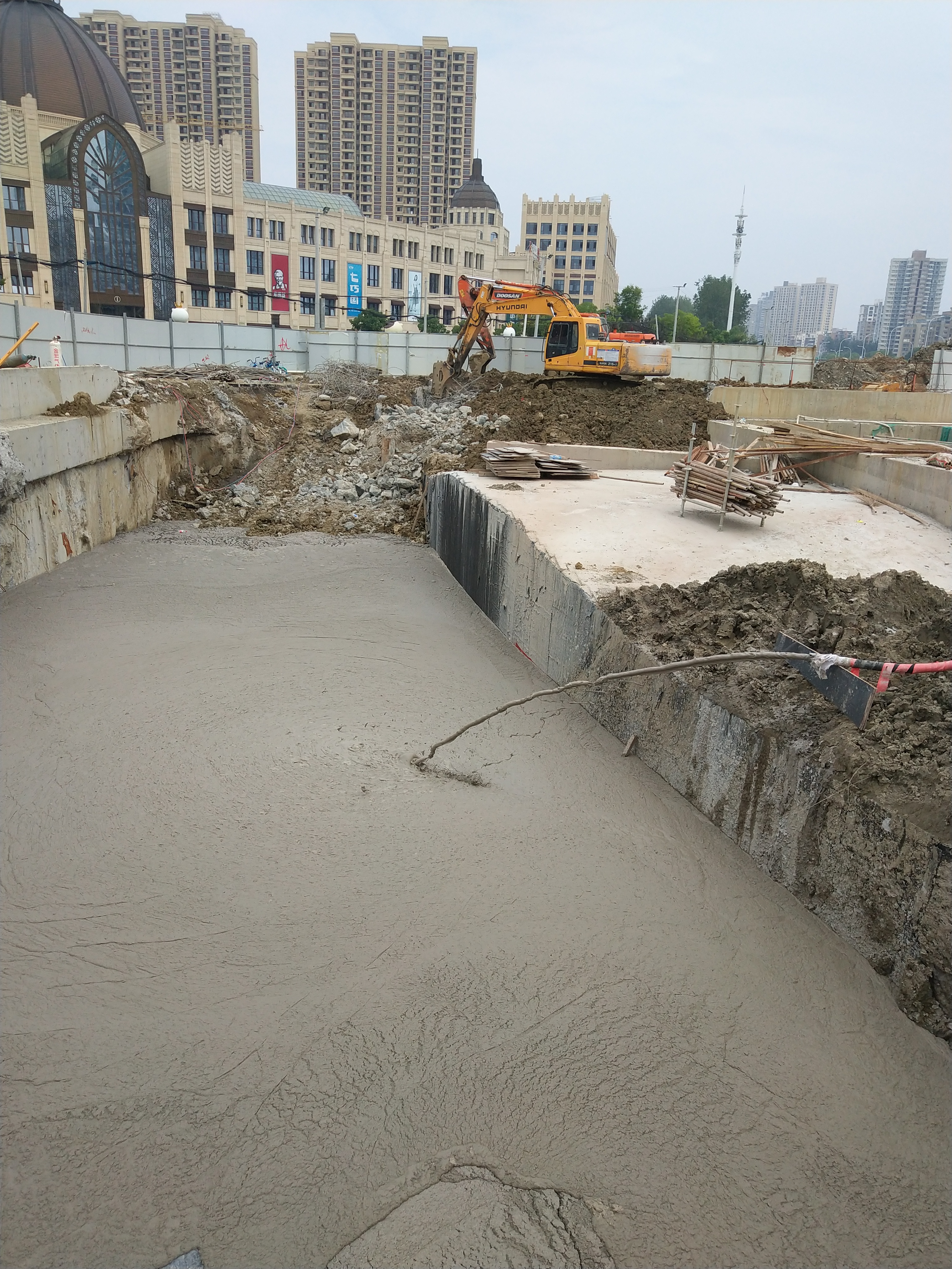 無(wú)錫蠡湖隧道泡沫混凝土填充